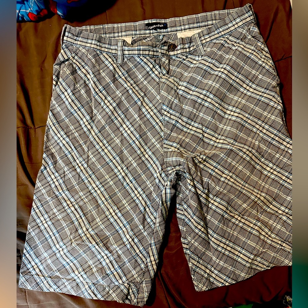 men’s Cragi style shorts size 34